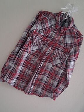 Seven7 Red and White Plaid Button-Down Shirt